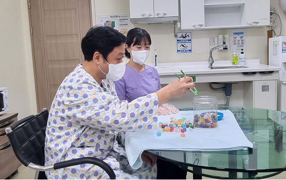 일상생활 동작 훈련치료